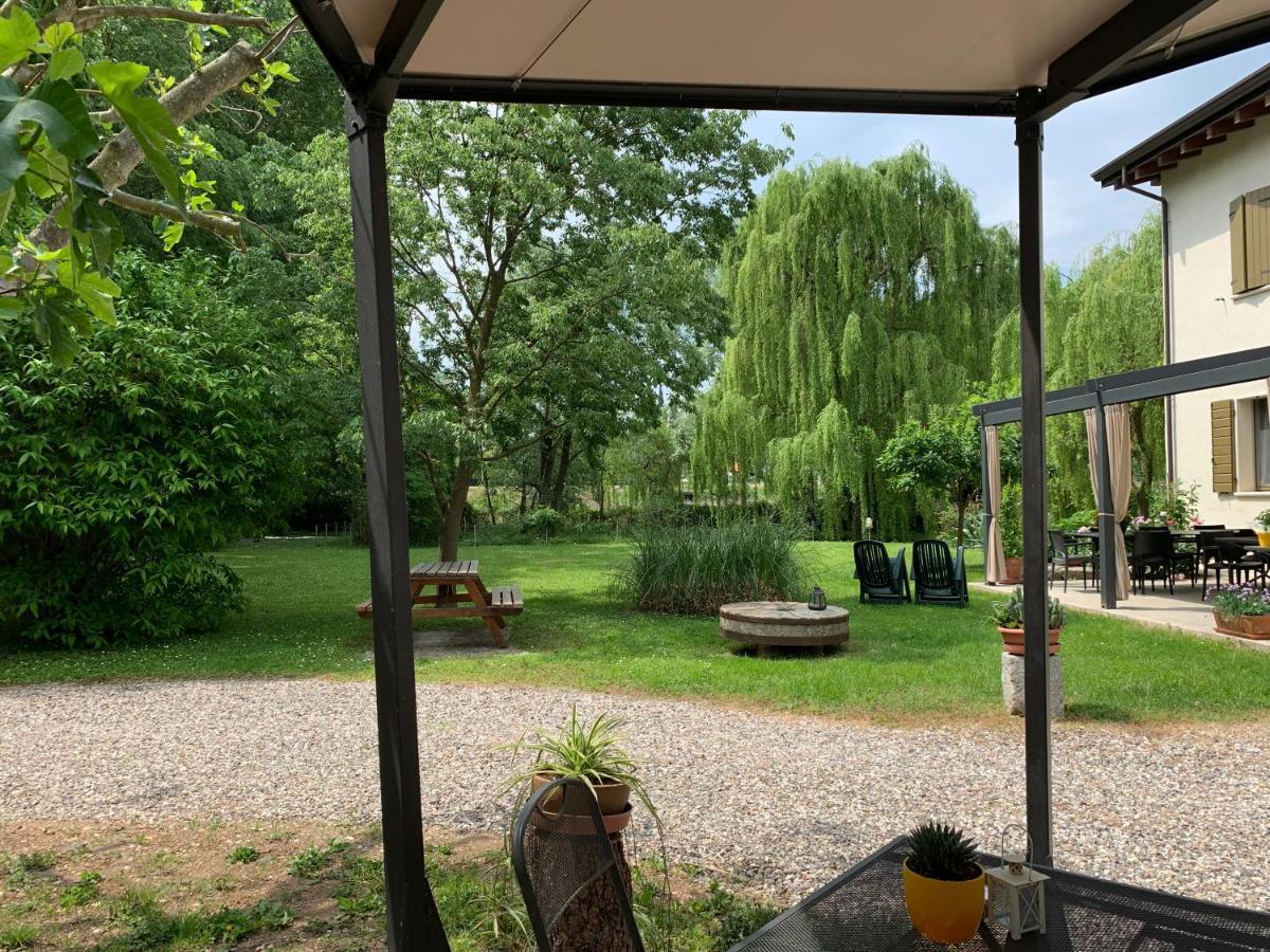 L'Isolo B&B E Case Vacanza Monzambano Luaran gambar