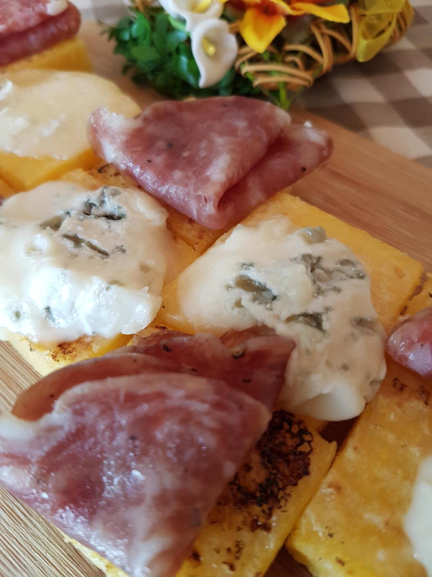L'Isolo B&B E Case Vacanza Monzambano Luaran gambar