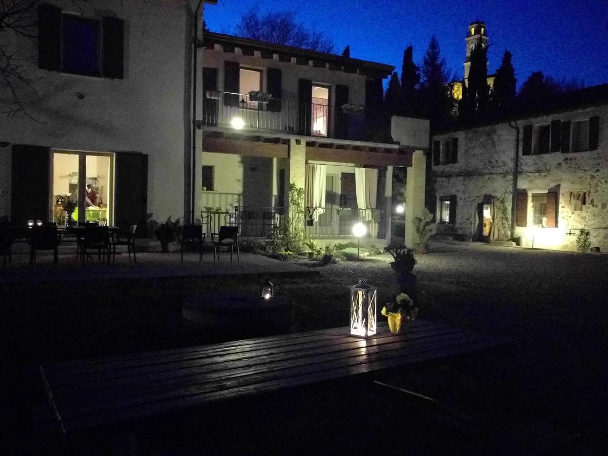L'Isolo B&B E Case Vacanza Monzambano Luaran gambar