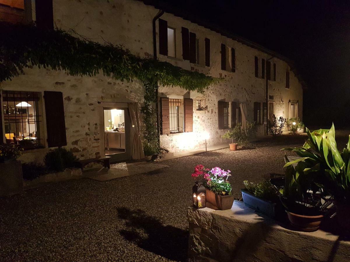L'Isolo B&B E Case Vacanza Monzambano Luaran gambar