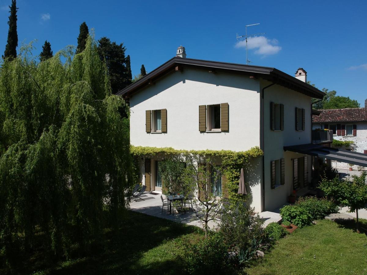 L'Isolo B&B E Case Vacanza Monzambano Luaran gambar