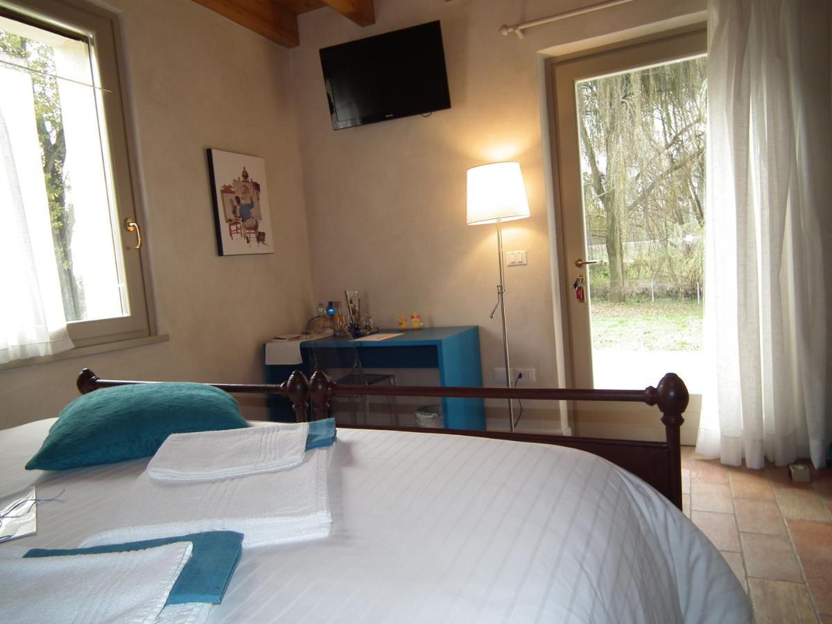 L'Isolo B&B E Case Vacanza Monzambano Luaran gambar